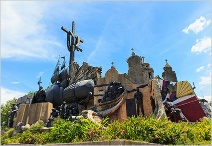 HERITAGE OF CEBU MONUMENT